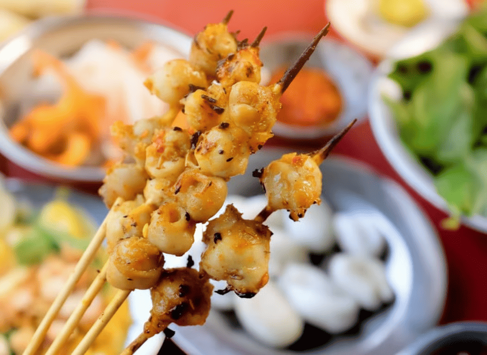 Răng mực nướng là món ăn vặt đặc sản hấp dẫn nhiều thực khách khi tới thăm Bình Thuận